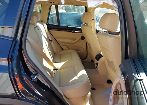 2015 BMW X3 xDrive28D z USA, uszkodzony, nr VIN 5UXWY3C58F0E97837